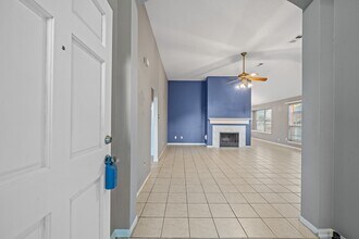 6434 Bosley Ln in Houston, TX - Building Photo - Building Photo