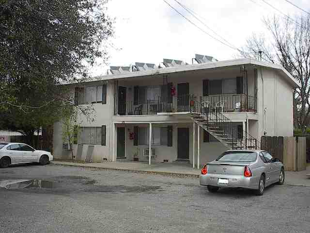 A in Red Bluff, CA - Building Photo