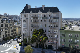 Marina Chateau in San Francisco, CA - Building Photo - Building Photo