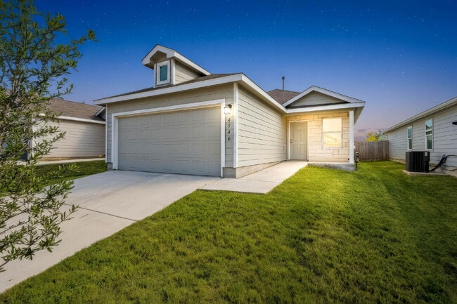 property at 4546 Glades Wy