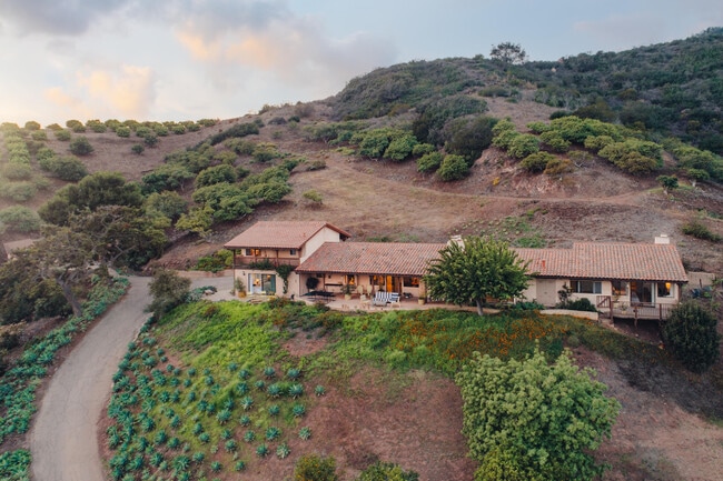 property at 3330 Foothill Rd