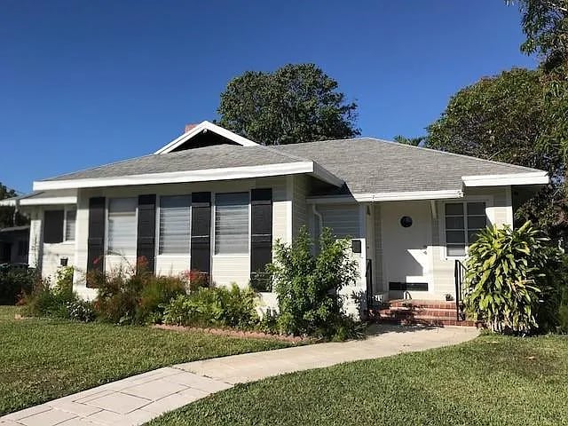 934 SW 8th Ct in Miami, FL - Building Photo - Building Photo