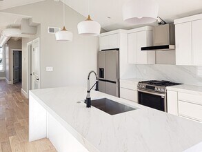 97 Trenton St in Boston, MA - Building Photo - Building Photo