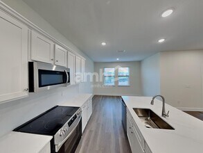 5709 Oesterle Rd in St. Cloud, FL - Building Photo - Building Photo