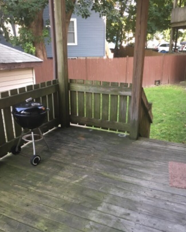 property at 4 Adella Pl