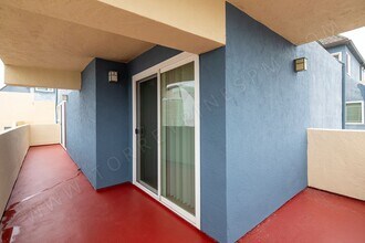 933 Seacoast Dr in Imperial Beach, CA - Building Photo - Building Photo