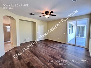 5597 E Edna Ave in Fresno, CA - Building Photo - Building Photo