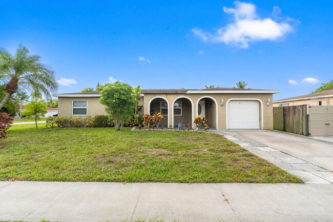 4784 Alfresco St in Boca Raton, FL - Building Photo - Building Photo