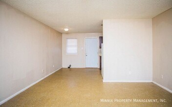 631 S Crosby St in Crosbyton, TX - Building Photo - Building Photo