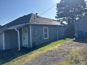 167 Townsend St in Rio Dell, CA - Building Photo - Building Photo