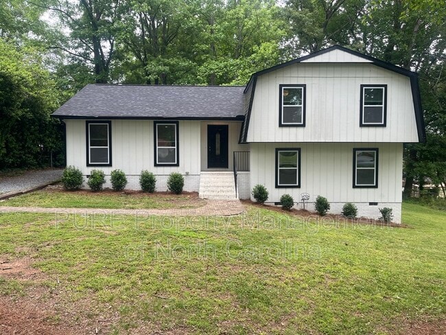 property at 119 Fox Run Dr