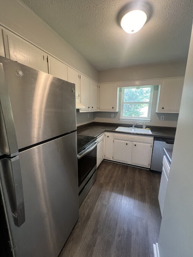 918 S Crest Rd-Unit -A in Chattanooga, TN - Building Photo - Building Photo