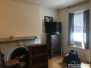 94 Charles St, Unit 42 in Boston, MA - Building Photo - Building Photo