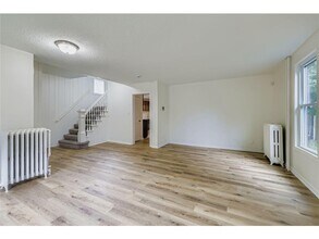 1501 Sherburne Ave in St. Paul, MN - Building Photo - Building Photo