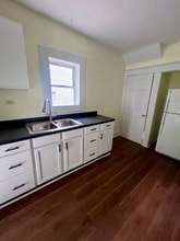 1139 March St in Kalamazoo, MI - Building Photo - Building Photo
