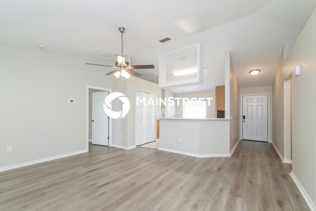 738 Squirrel Ct in Kissimmee, FL - Building Photo - Building Photo