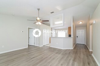 738 Squirrel Ct in Kissimmee, FL - Building Photo - Building Photo