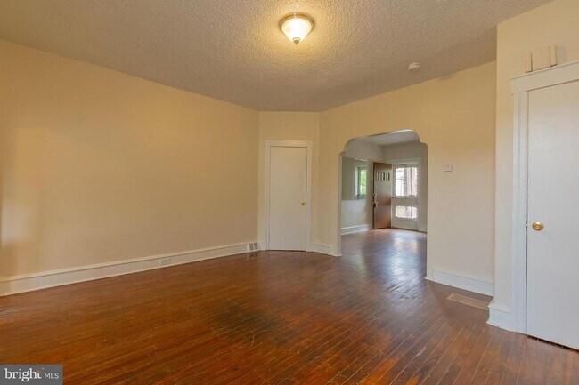 6626 Edmund St photo'