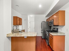 3166 Bromley Ln in Aurora, IL - Building Photo - Building Photo