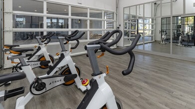 Tessa Springs in Thonotosassa, FL - Building Photo - Building Photo