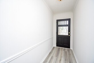 154 Squires Bend in Stafford, TX - Building Photo - Building Photo