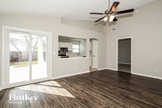 3046 Wavering Ln in Middleburg, FL - Building Photo - Building Photo