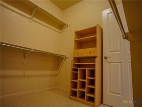 1651 Hanz Dr in New Braunfels, TX - Building Photo - Building Photo