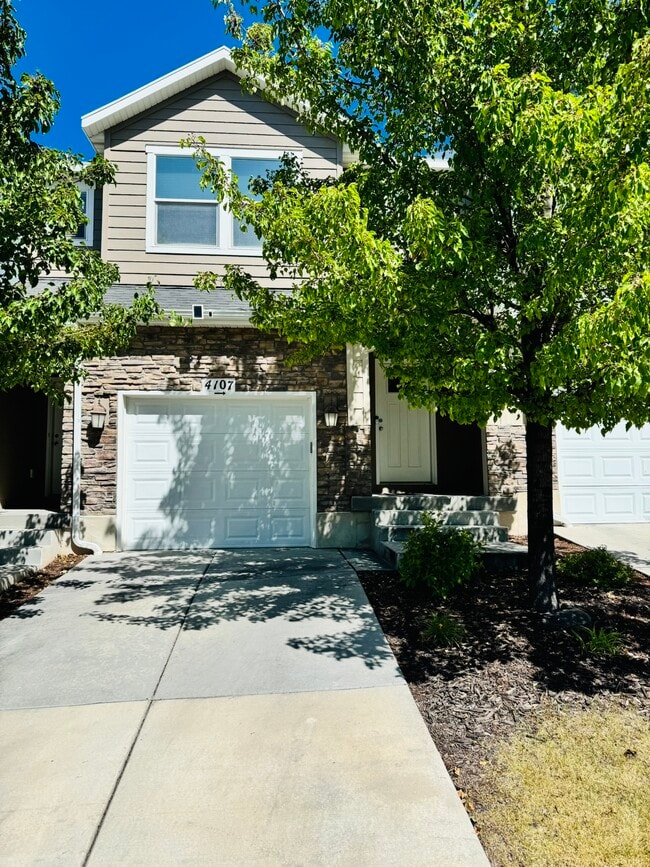 property at 4107 Fremont Dr