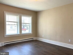 26 Orchard St W in Hammonton, NJ - Building Photo - Building Photo