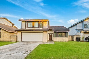 7719 Miller Glen Ln in Houston, TX - Building Photo