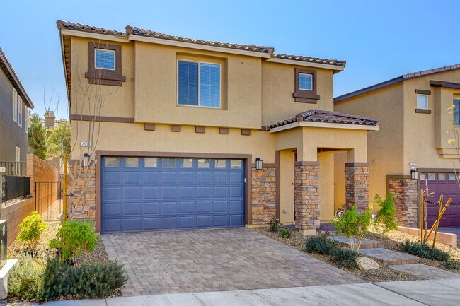 property at 2919 Caxton Grove Dr