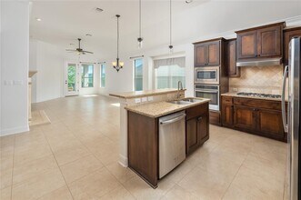 14505 Ladera Blvd in Austin, TX - Building Photo - Building Photo