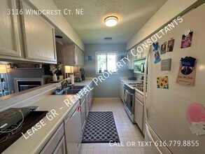 3116 Windcrest Ct NE in Grand Rapids, MI - Building Photo - Building Photo