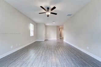 1734 Party Pl in Fort Pierce, FL - Building Photo - Building Photo
