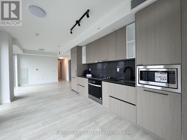 property at 1285 Dupont St