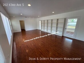 202 63rd Ave S in St. Petersburg, FL - Building Photo - Building Photo