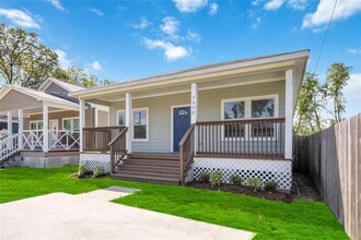 7950 Miley St in Houston, TX - Building Photo - Building Photo