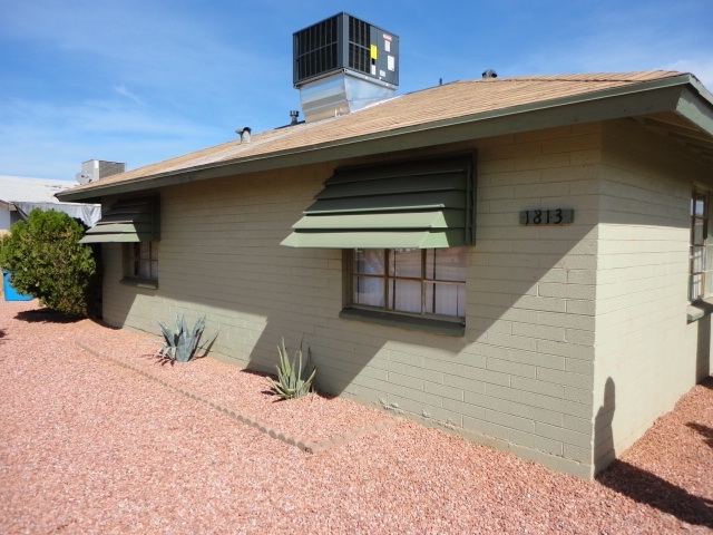 1813 N 18th St in Phoenix, AZ - Building Photo