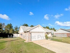 7440 Chimney Pines Dr in Pensacola, FL - Building Photo - Building Photo