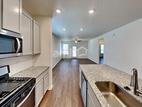 409 Pebble Beach Run in New Braunfels, TX - Building Photo - Building Photo