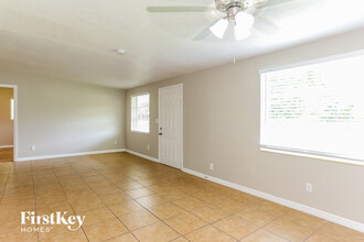 7716 Monetta Dr in Jacksonville, FL - Building Photo - Building Photo