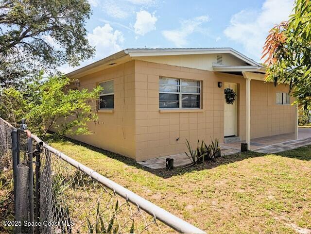 4100 Edwards St in Melbourne, FL - Building Photo