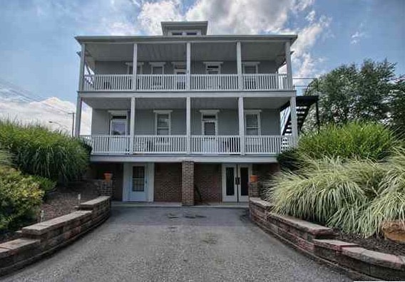 property at 239 S 17th St