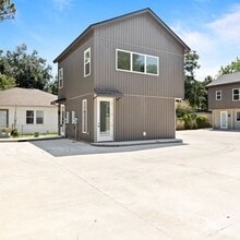 305 Ella St in Lafayette, LA - Building Photo - Building Photo