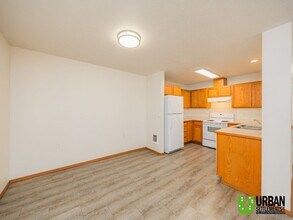 314 4th St in Cheney, WA - Building Photo - Building Photo