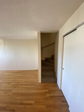 385 Dorchester St in Boston, MA - Foto de edificio - Building Photo