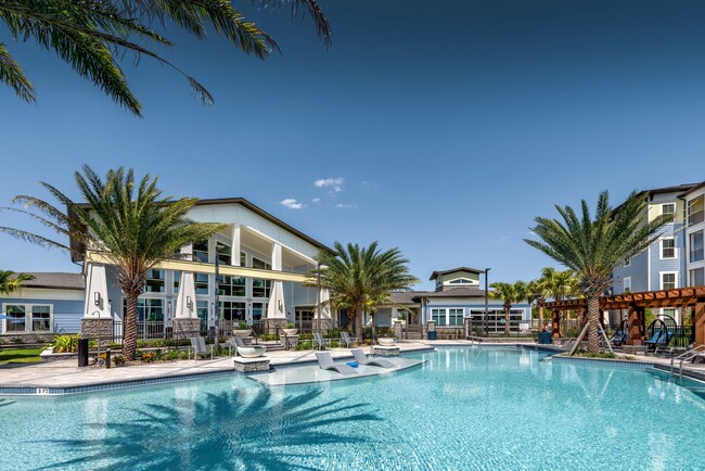 Addison Pointe in Melbourne, FL - Building Photo - Building Photo