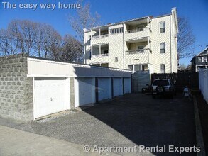 38 Bond St in Somerville, MA - Building Photo - Building Photo