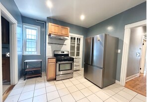 14 Batchelder St, Unit #1 in Boston, MA - Building Photo