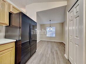 9565 Staples Mill Dr in Jacksonville, FL - Building Photo - Building Photo